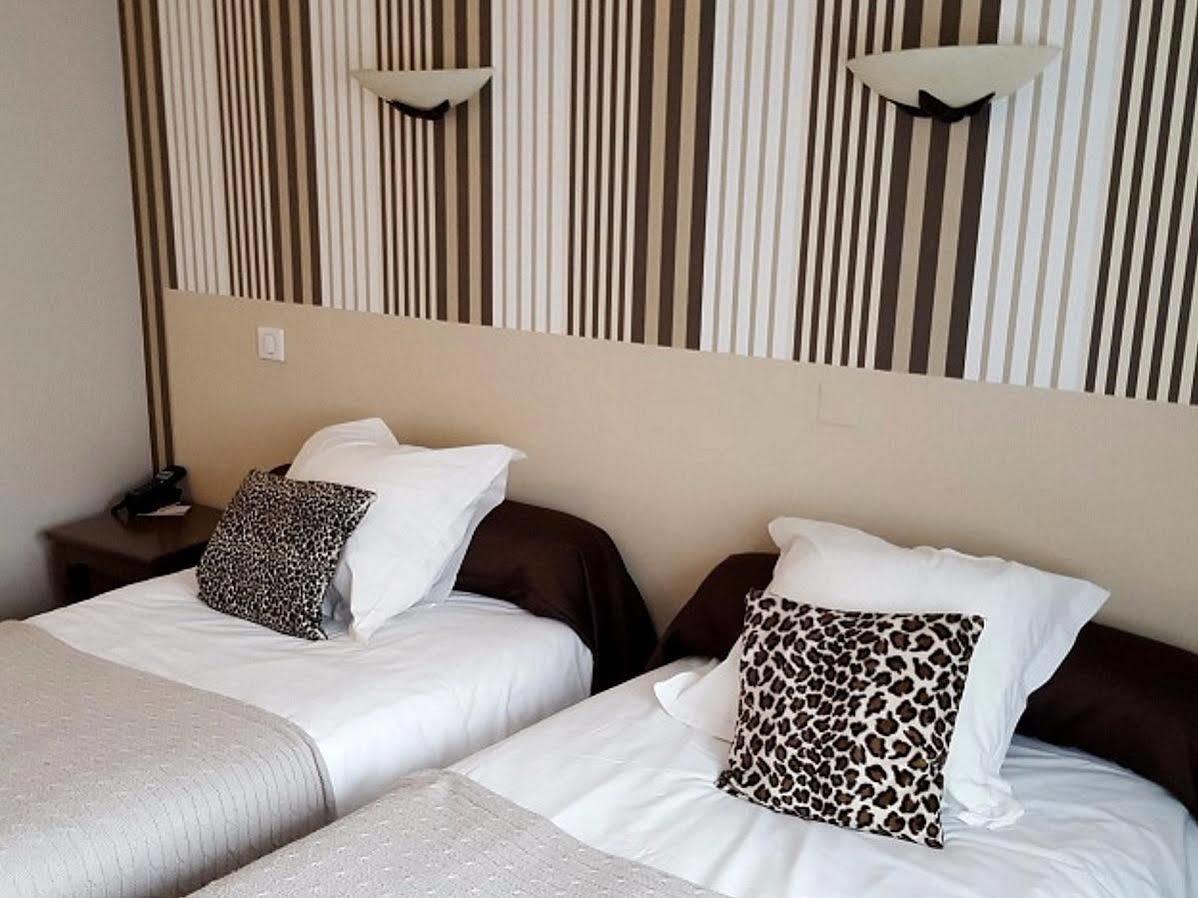 Logis Hotel Les Sapins Le Ménil Εξωτερικό φωτογραφία